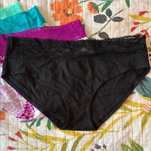 Set of 4 - Victorias Secret Lace Trim low rise Panties - Black, Pink, Teal